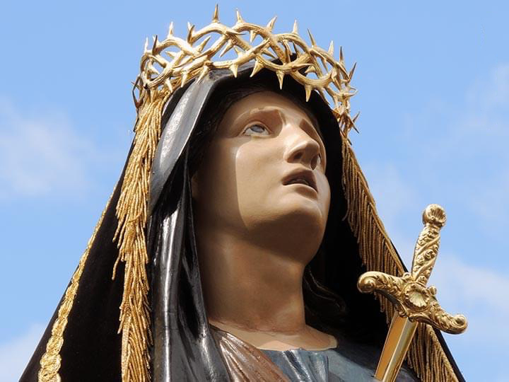 La Statua della Vergine Addolorata di Agrigento La Statua della Vergine Addolorata di Agrigento
